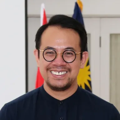 Keong Sim profile photo