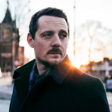 Sturgill Simpson profile photo