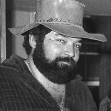 Paul L. Smith profile photo
