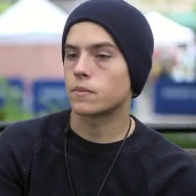 Dylan Sprouse profile photo