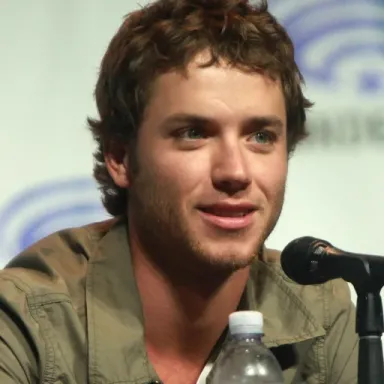 Jeremy Sumpter profile photo