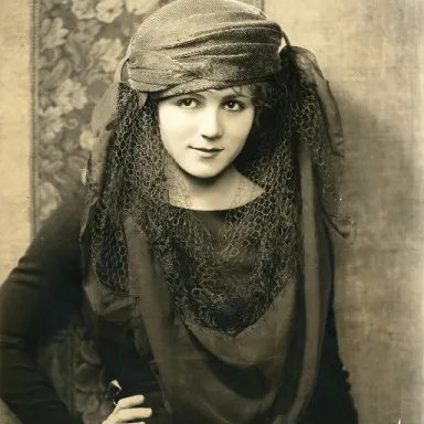 Gladys Walton profile photo