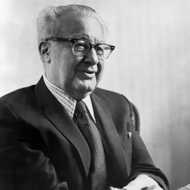 Clifton Fadiman profile photo