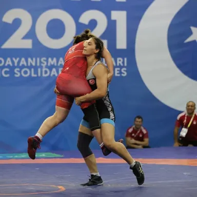 Buse Tosun Çavuşoğlu profile photo