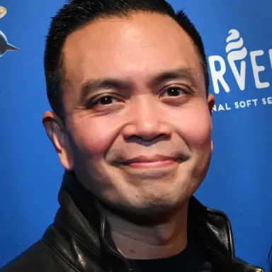 Jose Llana profile photo