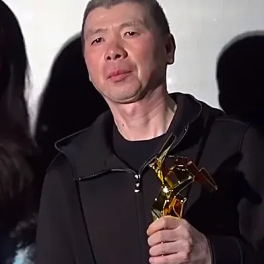 Feng Xiaogang profile photo