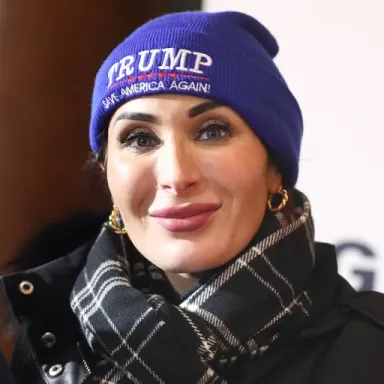 Laura Loomer profile photo