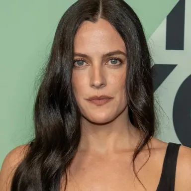Riley Keough profile photo
