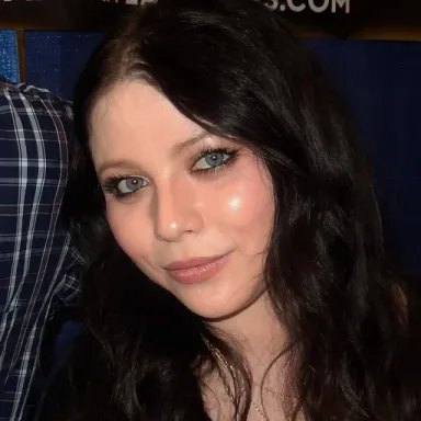 Michelle Trachtenberg profile photo