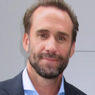 Joseph Fiennes profile photo