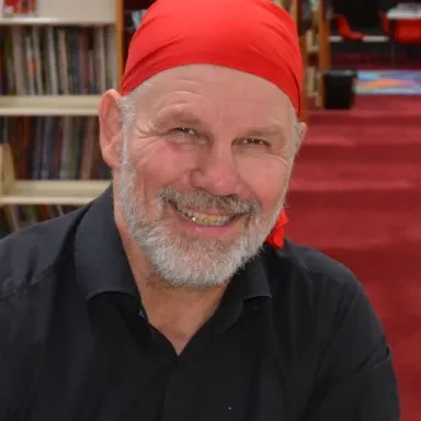 Peter FitzSimons profile photo