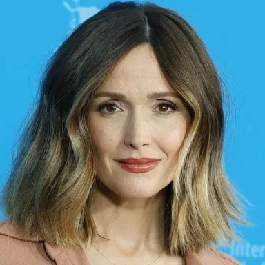 Rose Byrne profile photo