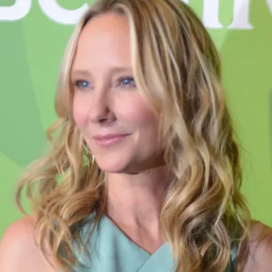 Anne Heche profile photo