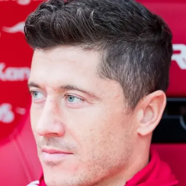 Robert Lewandowski profile photo