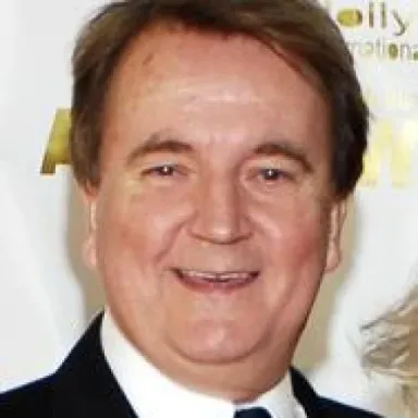 Dave Thomas (actor) profile photo