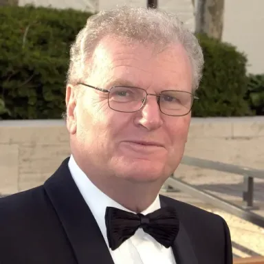 Howard Stringer profile photo