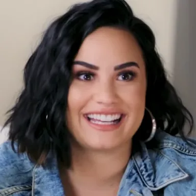 Demi Lovato profile photo