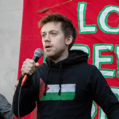Owen Jones profile photo