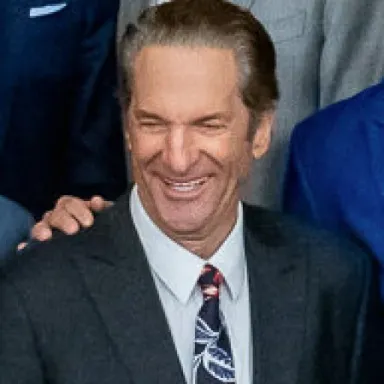 Peter Guber profile photo