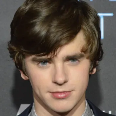 Freddie Highmore profile photo