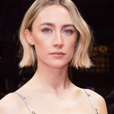 Saoirse Ronan profile photo