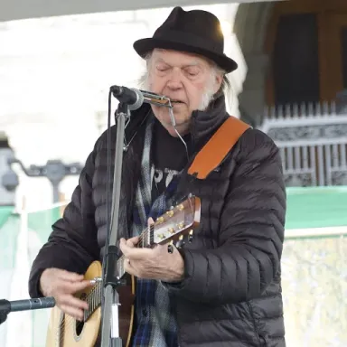 Neil Young profile photo