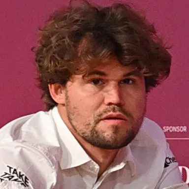 Magnus Carlsen profile photo