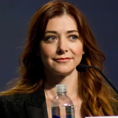 Alyson Hannigan profile photo