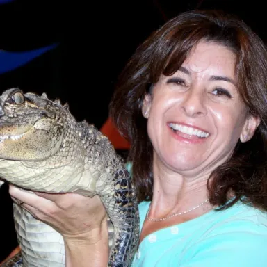 Julie Scardina profile photo