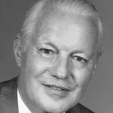Gerhard Stoltenberg profile photo