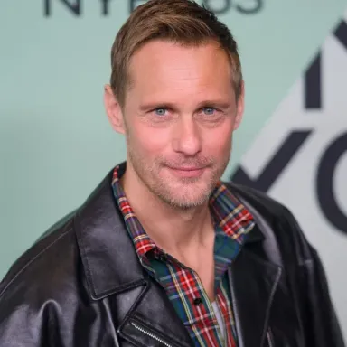 Alexander Skarsgård profile photo
