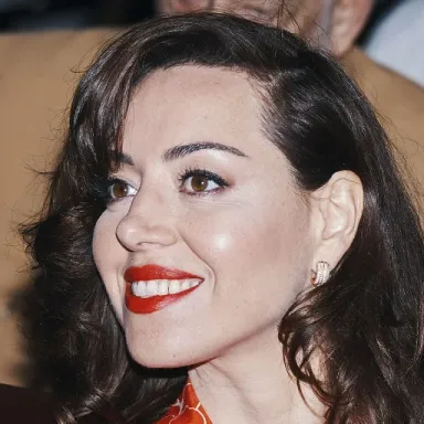 Aubrey Plaza profile photo