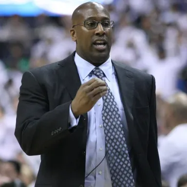 Mike Brown (basketball, born 1970) profile photo