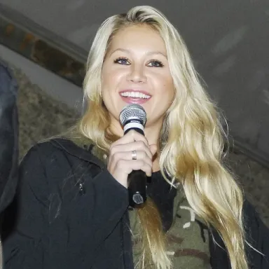 Anna Kournikova profile photo