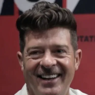 Robin Thicke profile photo