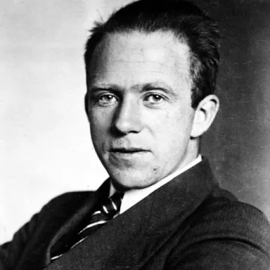 Werner Heisenberg profile photo
