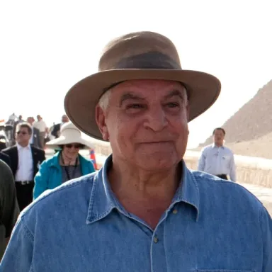 Zahi Hawass profile photo