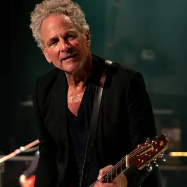 Lindsey Buckingham profile photo