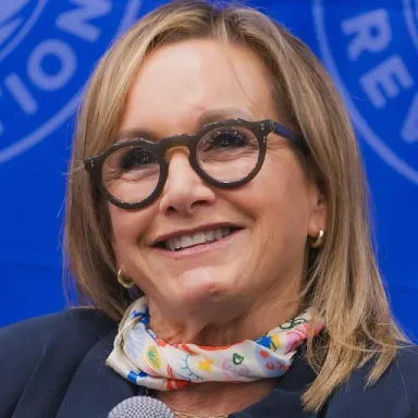 Gabrielle Carteris profile photo