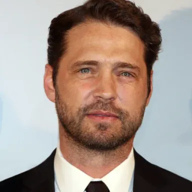 Jason Priestley profile photo