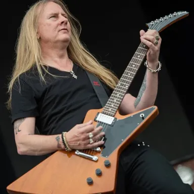 Jerry Cantrell profile photo