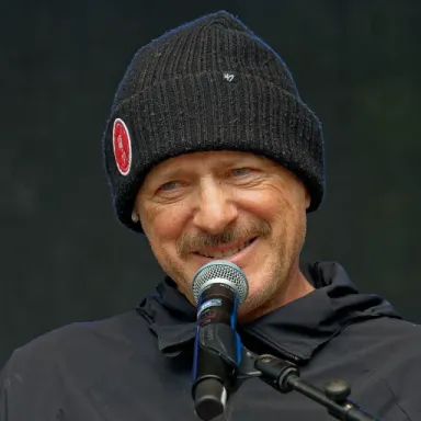 Costas Mandylor profile photo