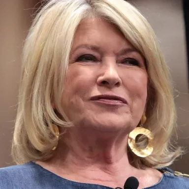 Martha Stewart profile photo