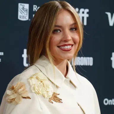Sydney Sweeney profile photo