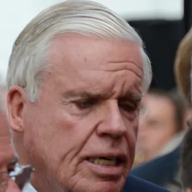 Klaus-Michael Kühne profile photo