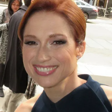 Ellie Kemper profile photo