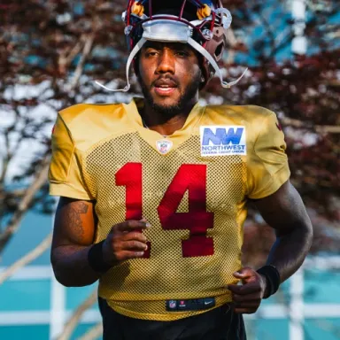 Josh Johnson (quarterback) profile photo