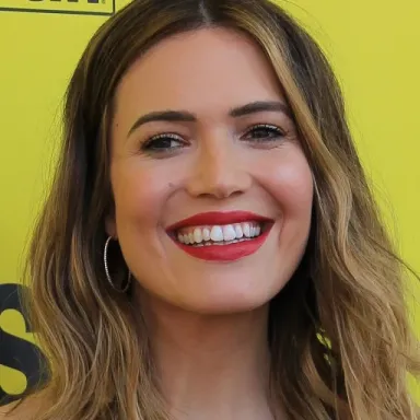 Mandy Moore profile photo