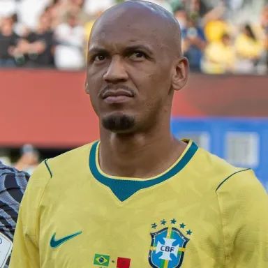 Fabinho (footballer, born 1993) profile photo