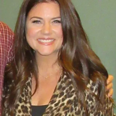 Tiffani Thiessen profile photo